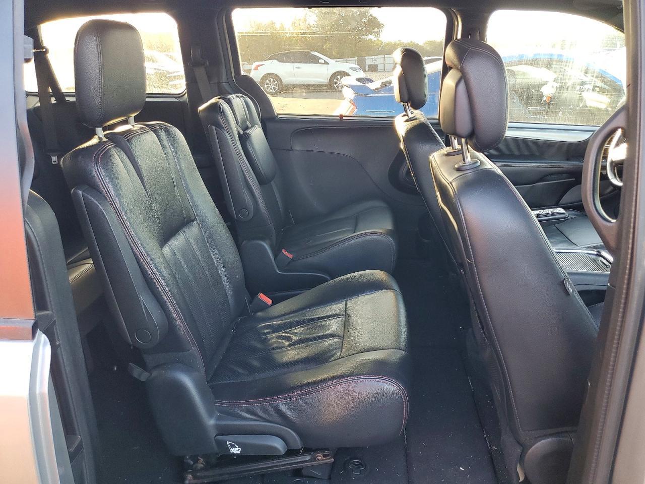 2019 Dodge Grand Caravan Gt - zdjęcie 11