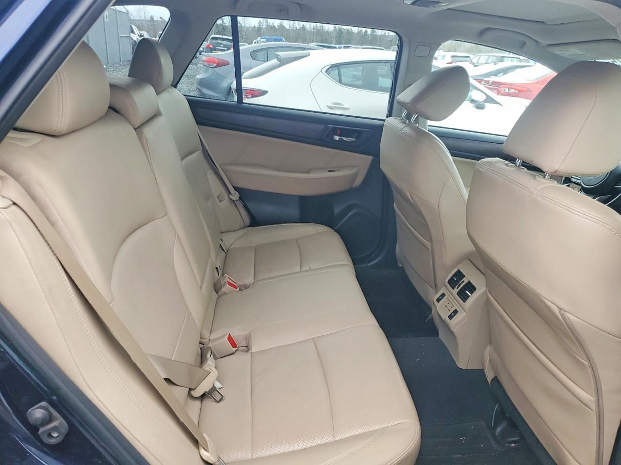 2018 Subaru Outback 3.6R Limited - zdjęcie 11