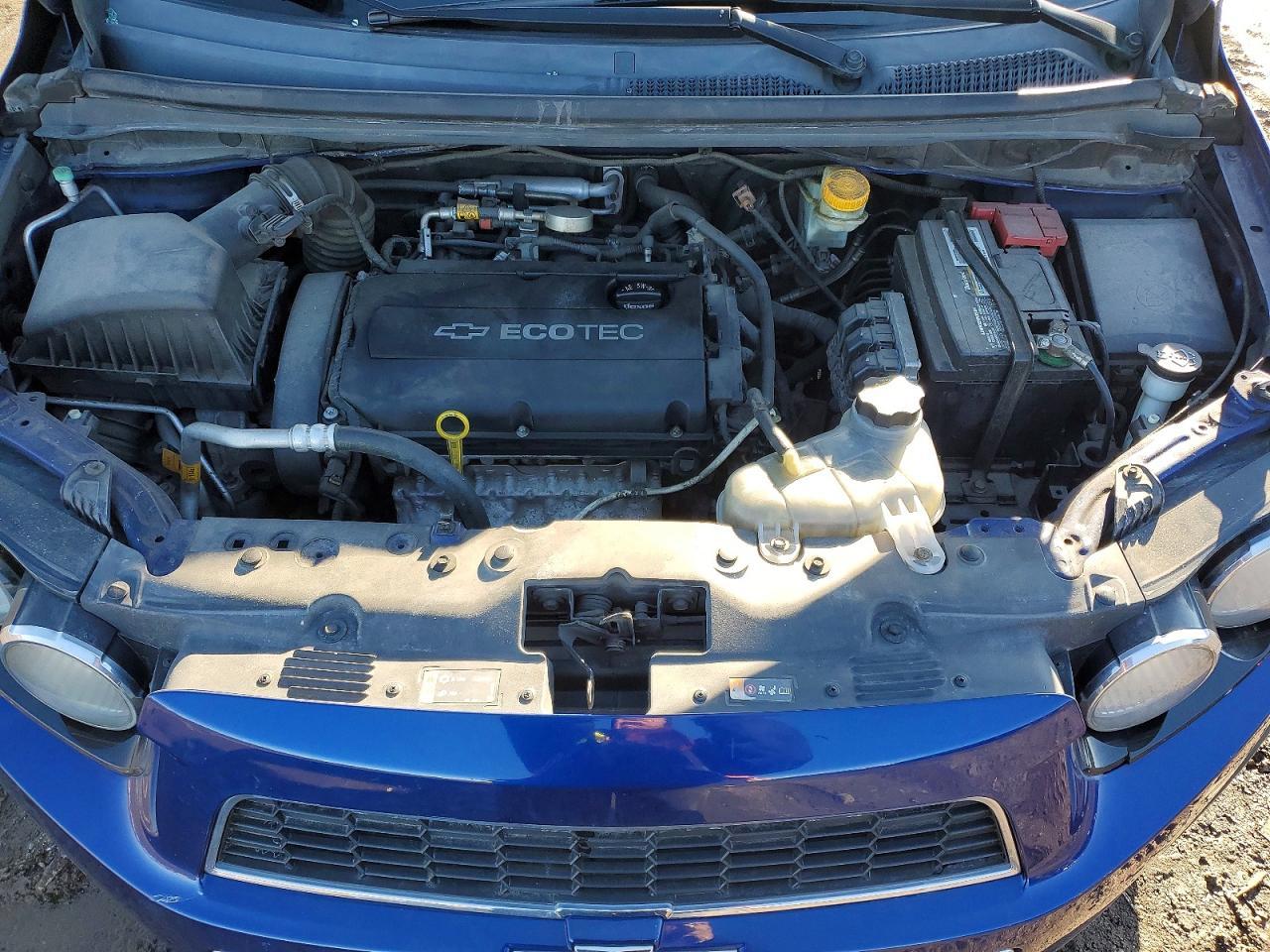 2013 Chevrolet Sonic Ls - zdjęcie 11