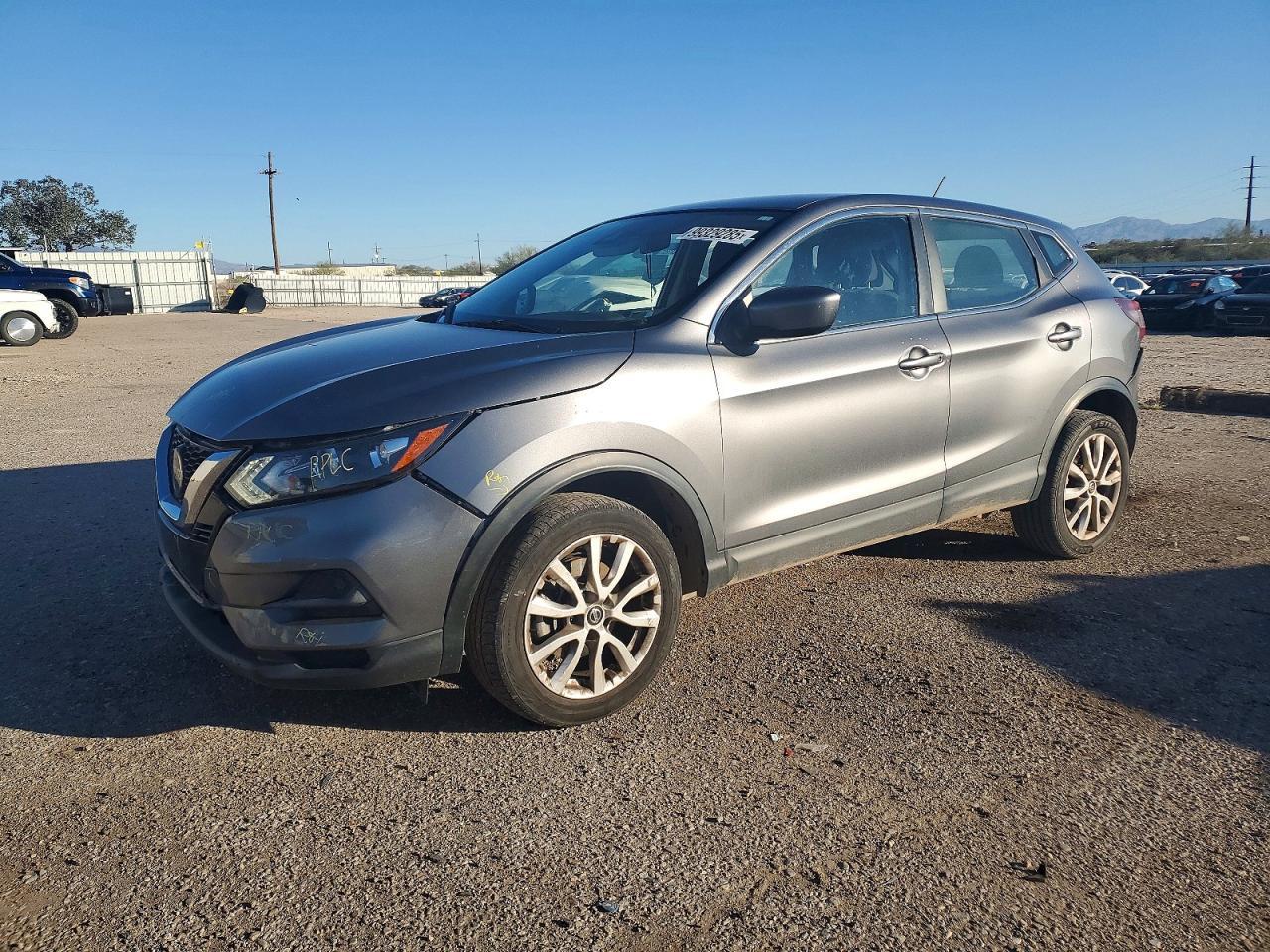 2021 Nissan Rogue Sport S - zdjęcie główne