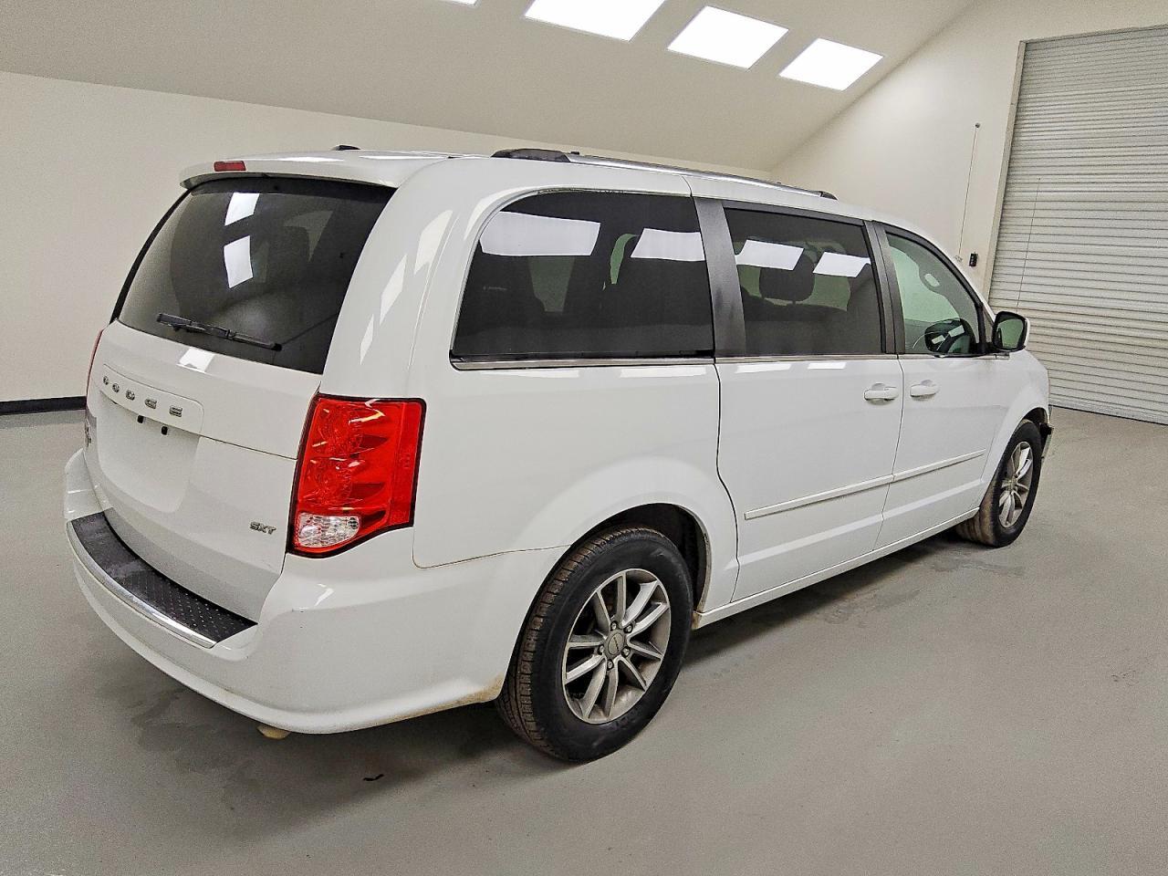 2015 Dodge Grand Caravan Sxt - zdjęcie 3