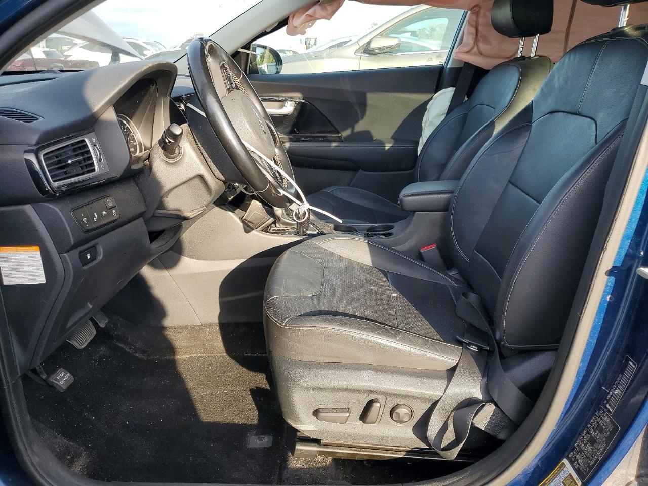 2018 Kia Niro Touring - zdjęcie 7