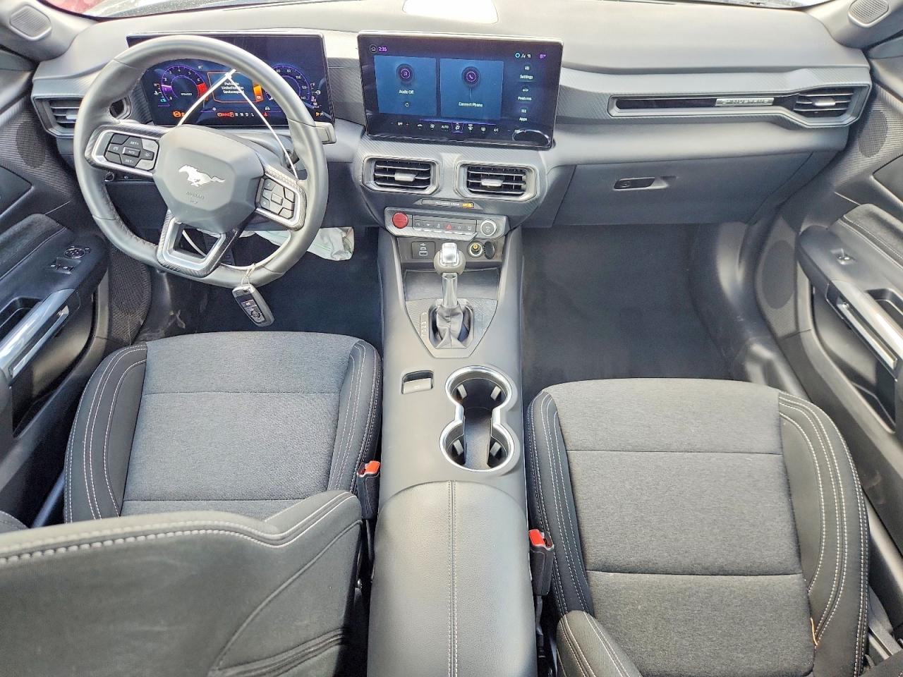 2025 Ford Mustang - zdjęcie 8