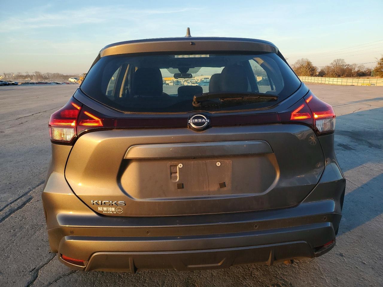 2024 Nissan Kicks S - zdjęcie 6