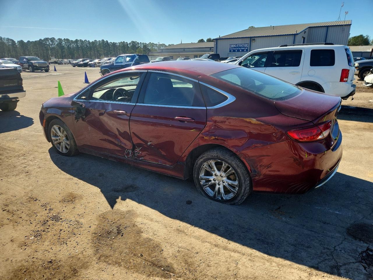 2016 Chrysler 200 Limited - zdjęcie 2