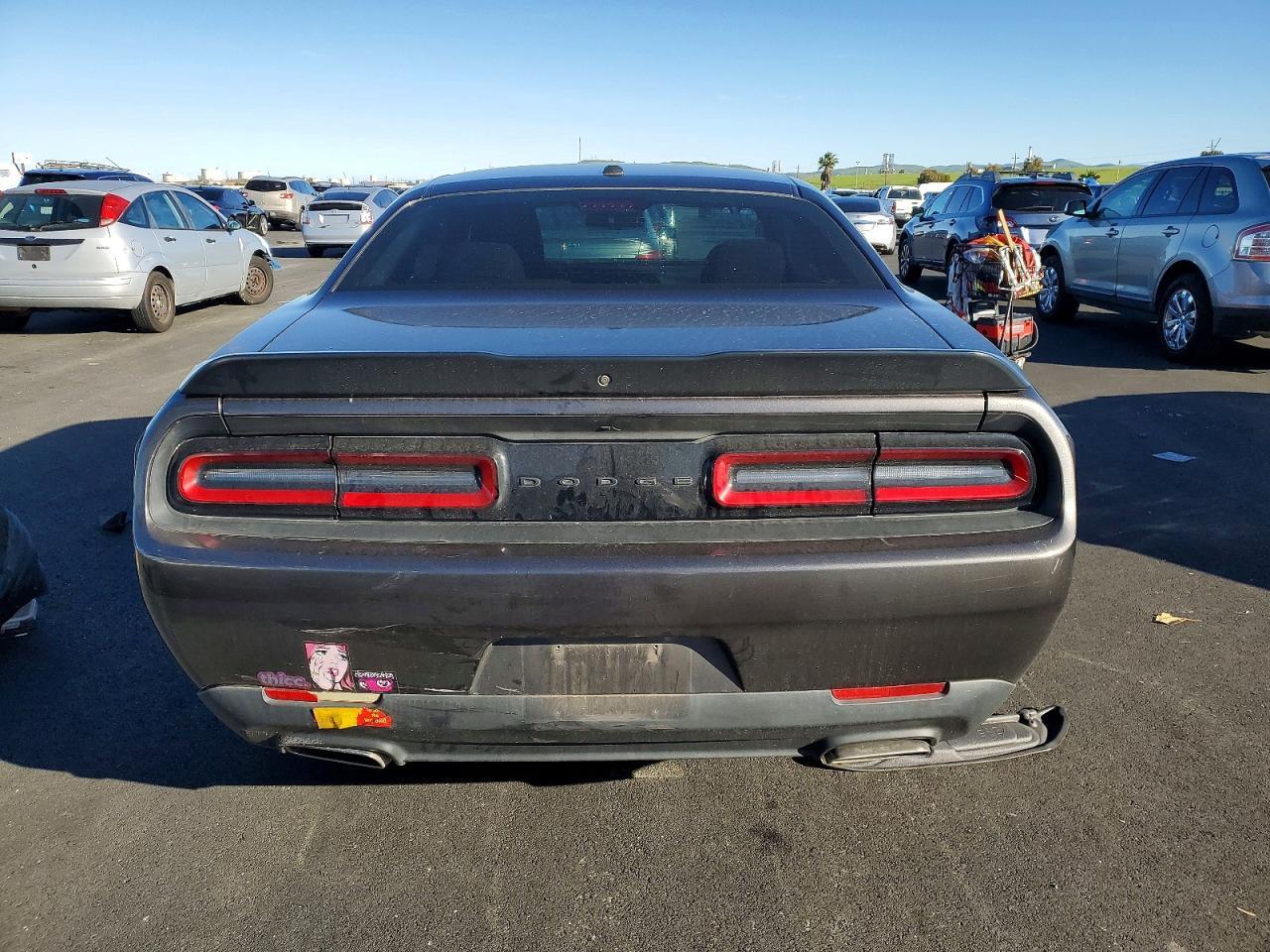 2021 Dodge Challenger Sxt - zdjęcie 6