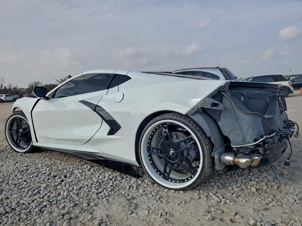 Chevrolet Corvette - zdjęcie 2