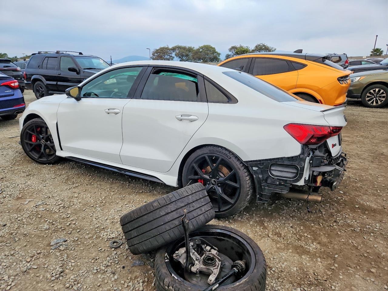 2024 Audi Rs3 - zdjęcie 2