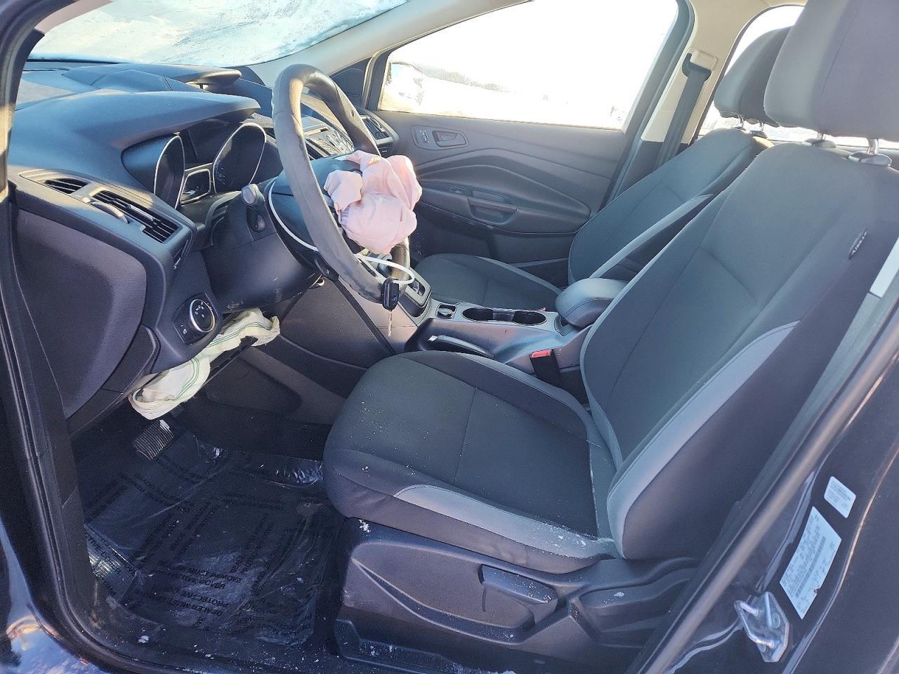 2015 Ford Escape S - zdjęcie 7