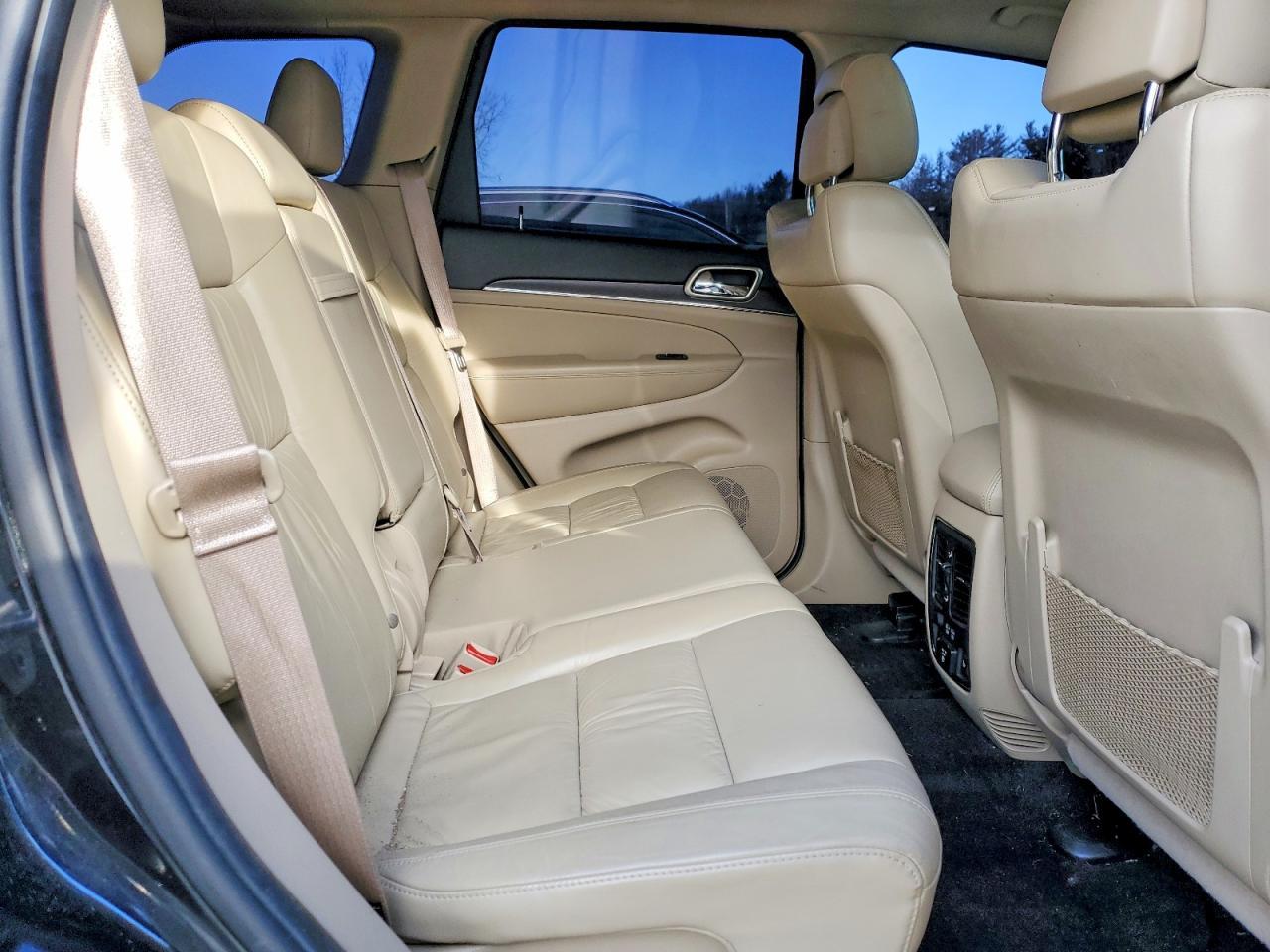 2014 Jeep Grand Cherokee Limited - zdjęcie 11