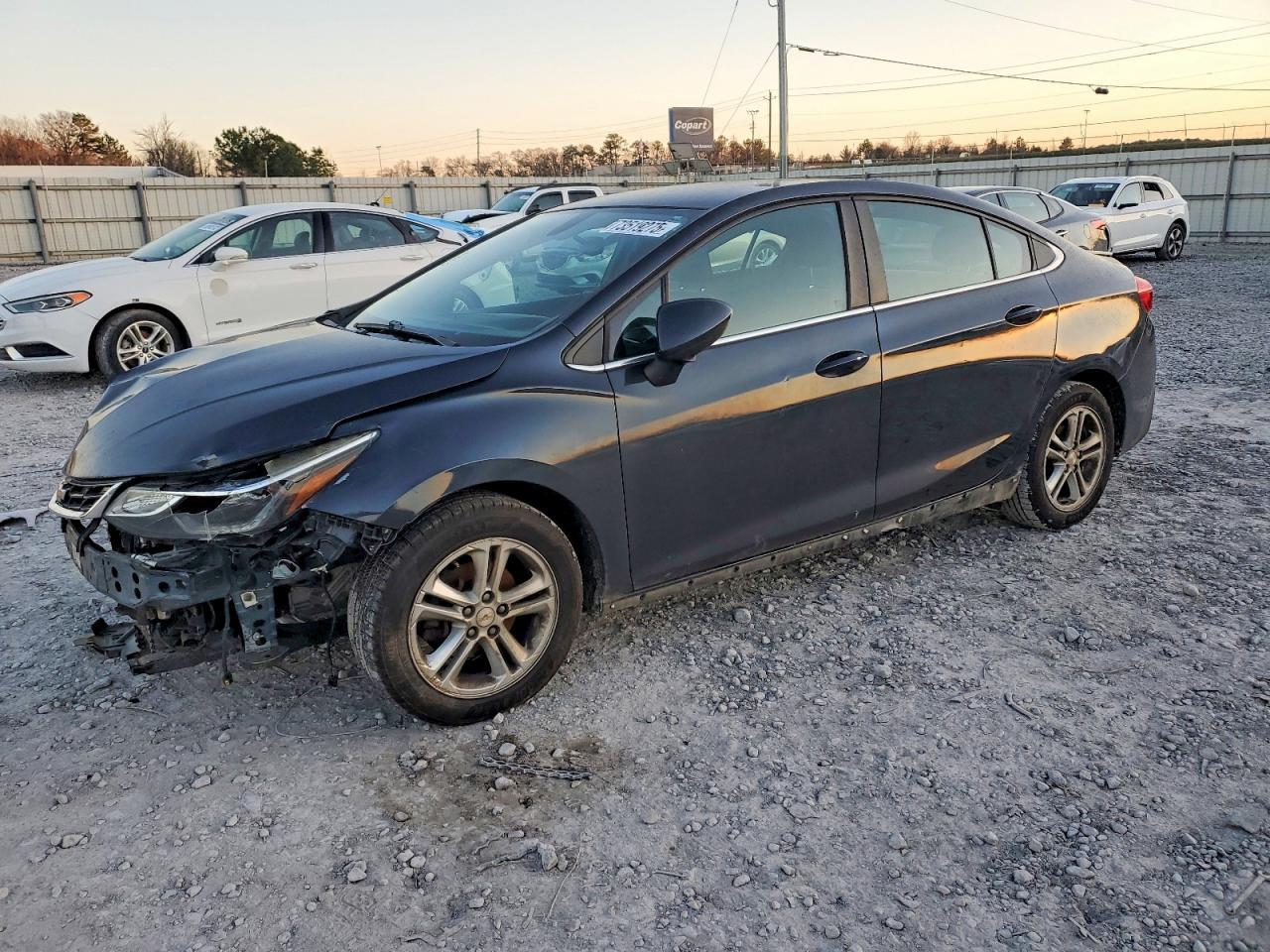 2016 Chevrolet Cruze Lt - zdjęcie główne