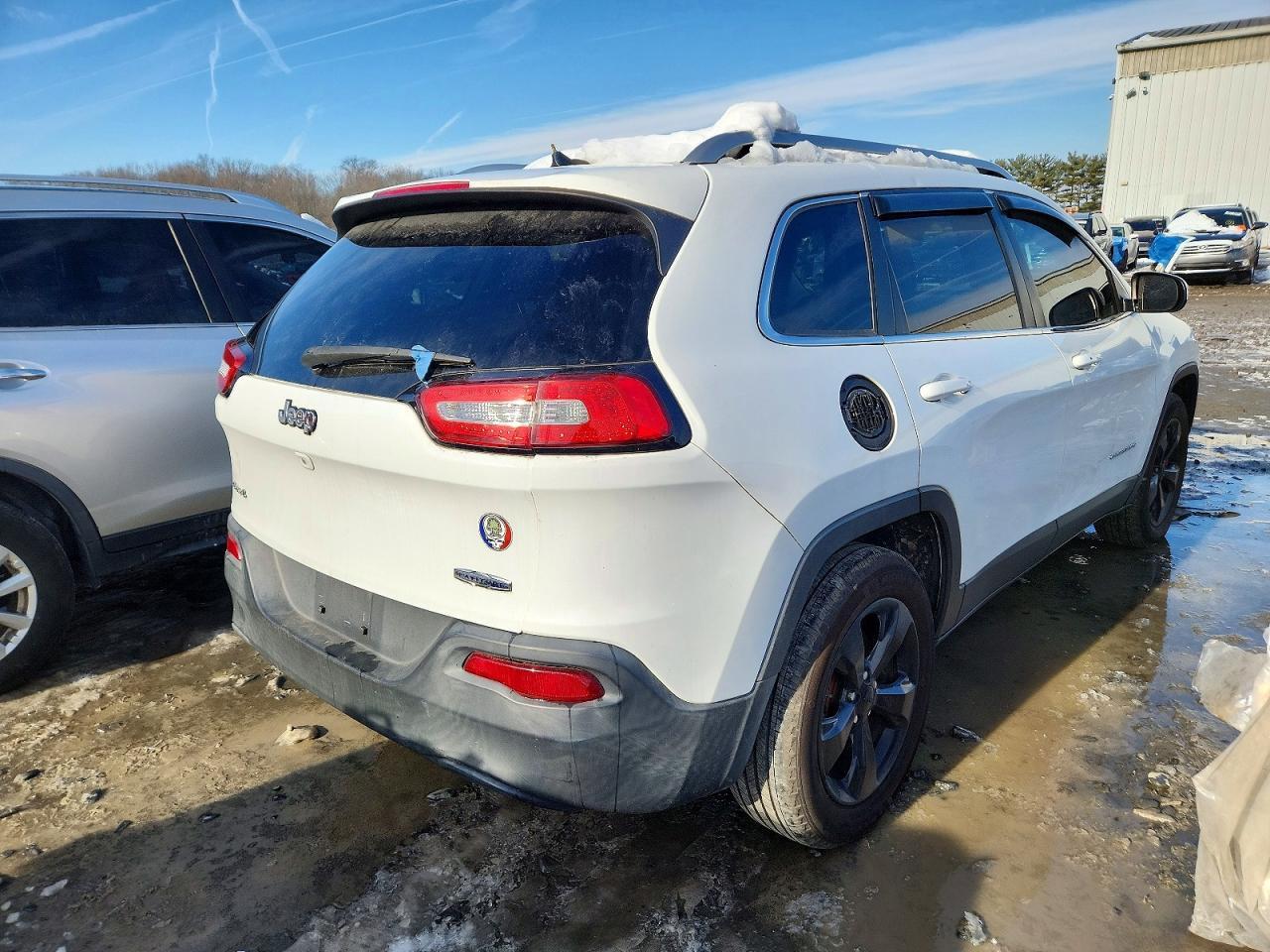 2015 Jeep Cherokee Latitude - zdjęcie 3