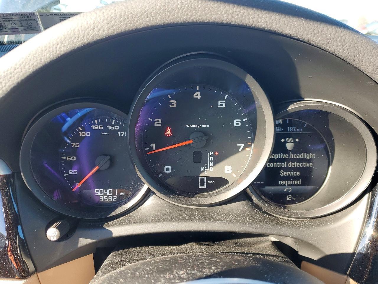 2021 Porsche Macan - zdjęcie 9