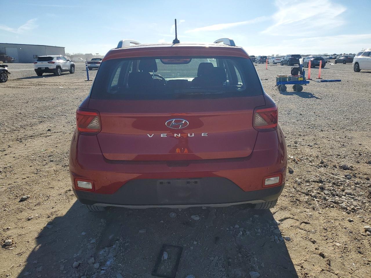 2023 Hyundai Venue Sel - zdjęcie 6