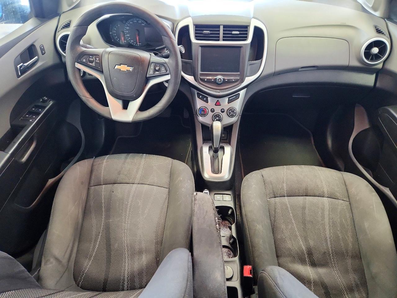 2017 Chevrolet Sonic Lt - zdjęcie 8