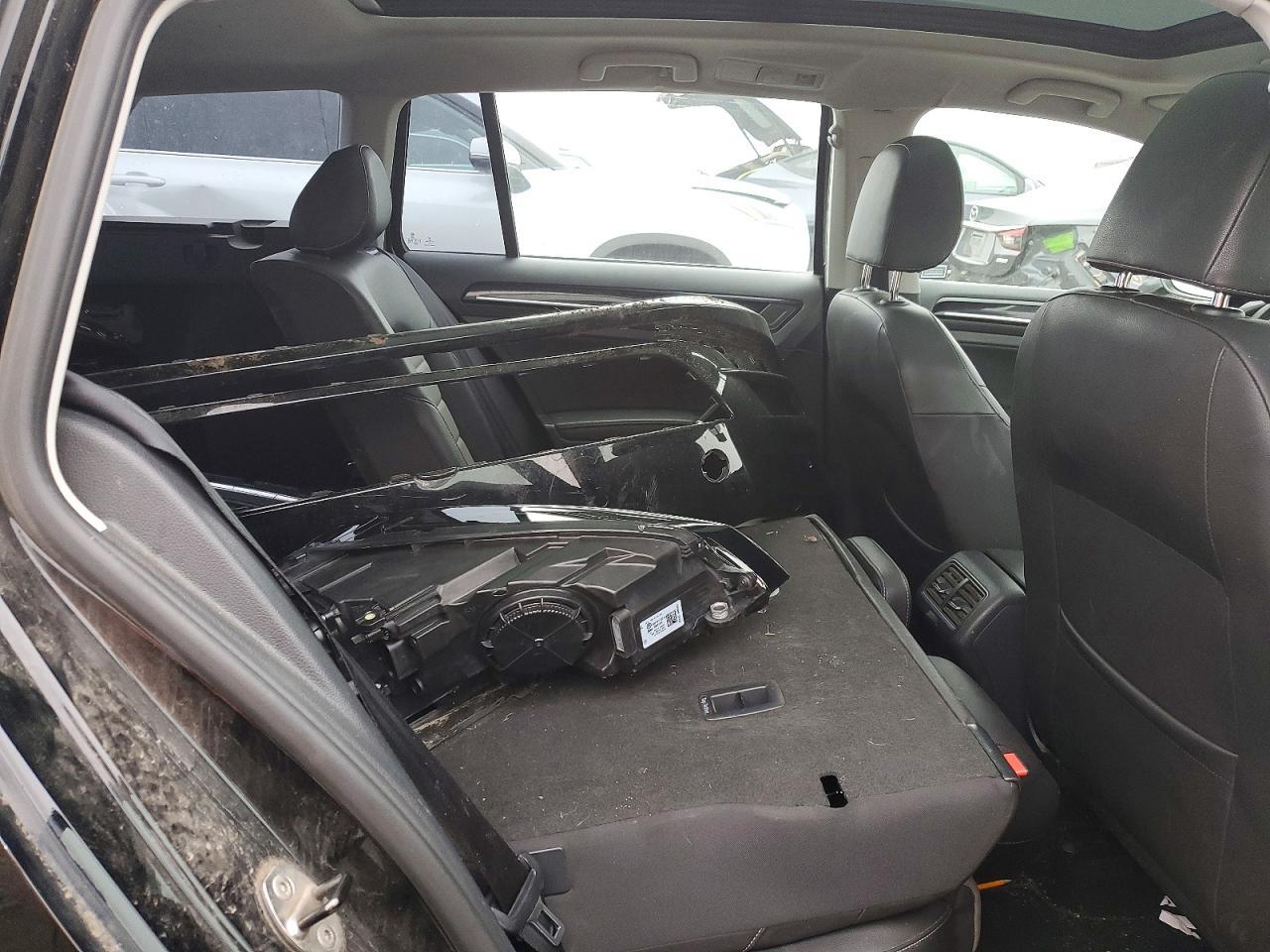 2015 Volkswagen Golf Sportwagen Tdi S - zdjęcie 12