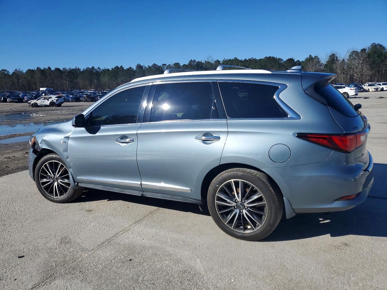 2018 Infiniti Qx60 - zdjęcie 2