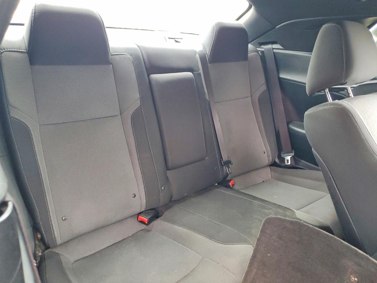 2016 Dodge Challenger Sxt - zdjęcie 10