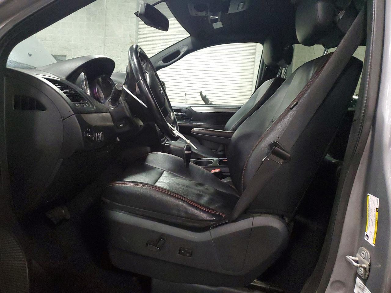 2014 Dodge Grand Caravan R/T - zdjęcie 7