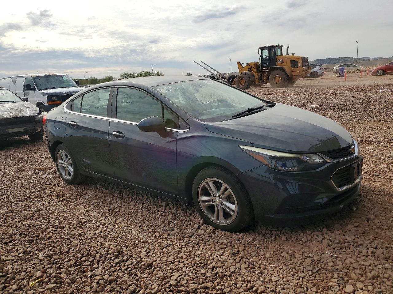 2018 Chevrolet Cruze Lt - zdjęcie 4