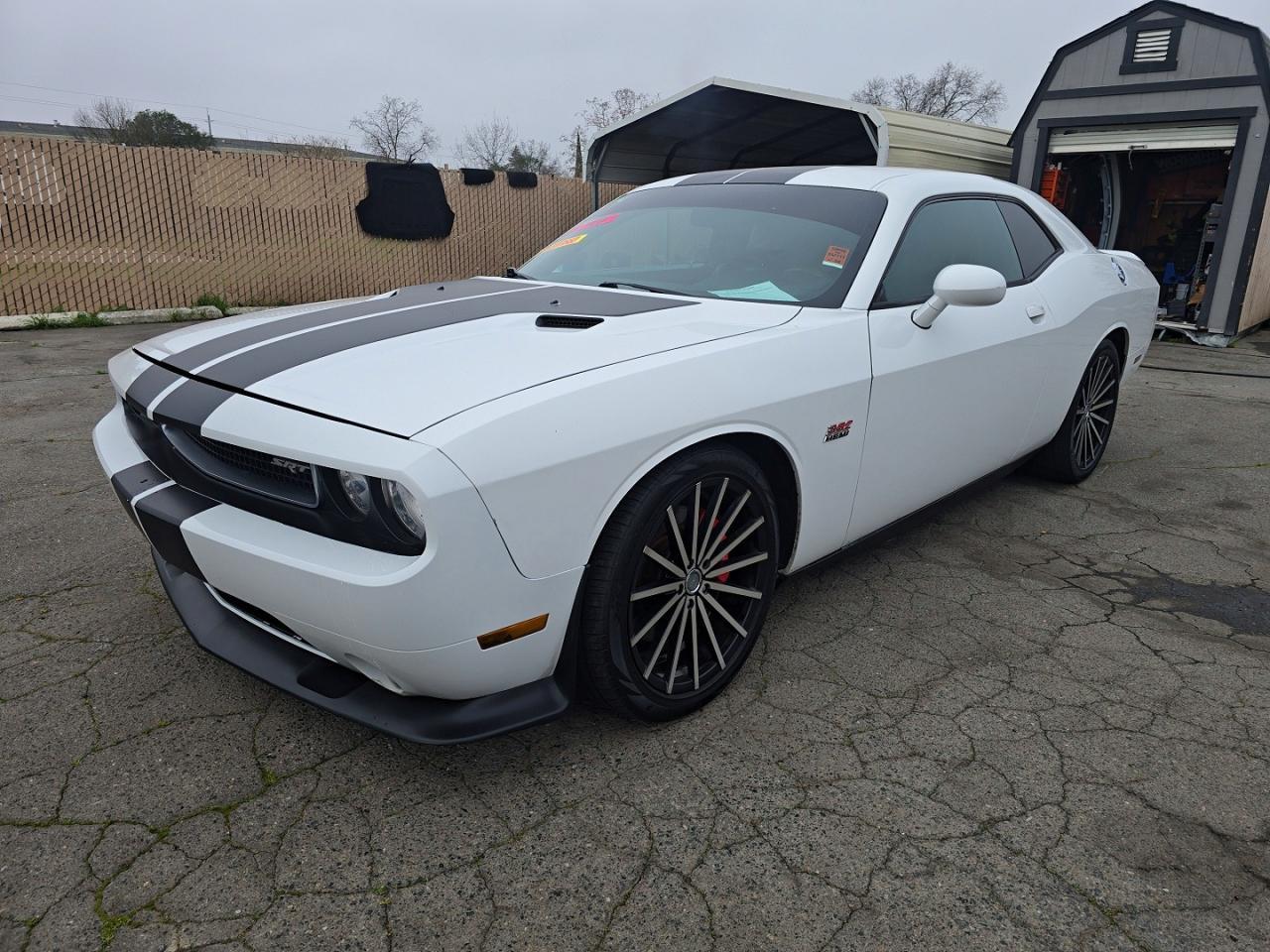 2014 Dodge Challenger Srt-8 - zdjęcie 2