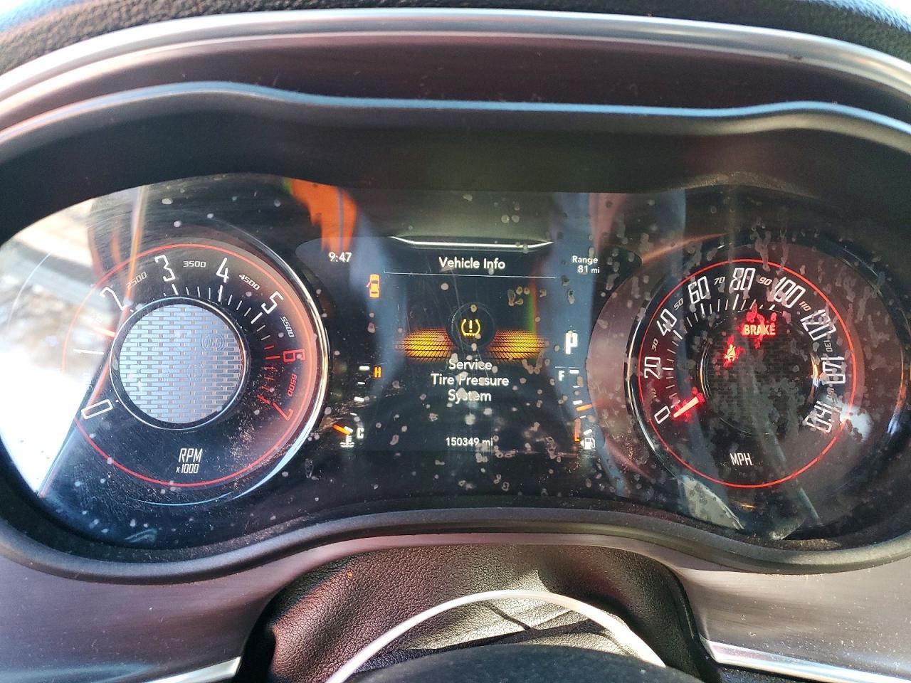 2016 Dodge Challenger R/T - zdjęcie 9