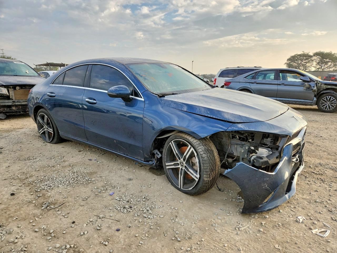 2021 Mercedes-Benz Cla 250 - zdjęcie 4