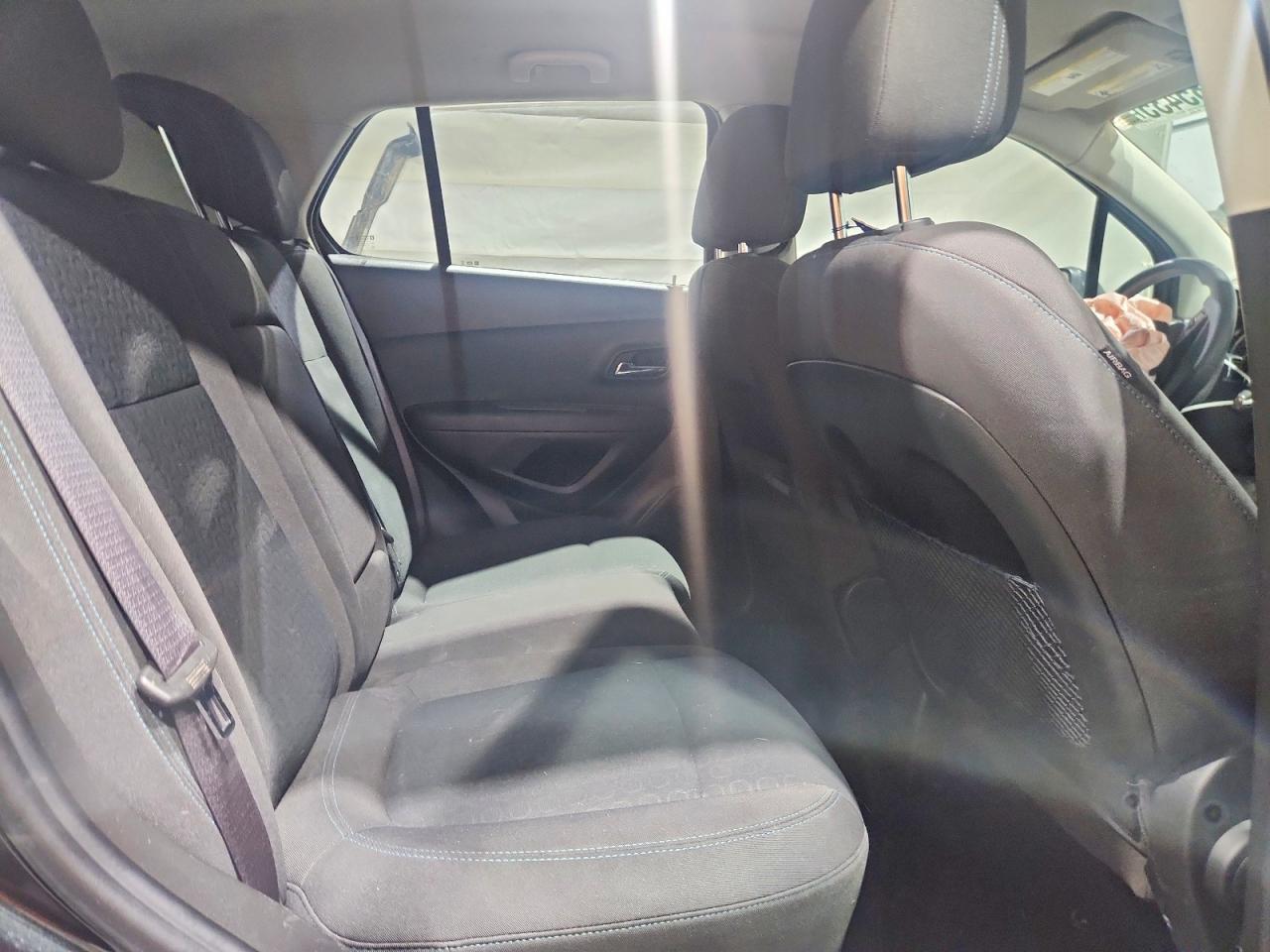 2016 Chevrolet Trax Ls - zdjęcie 11