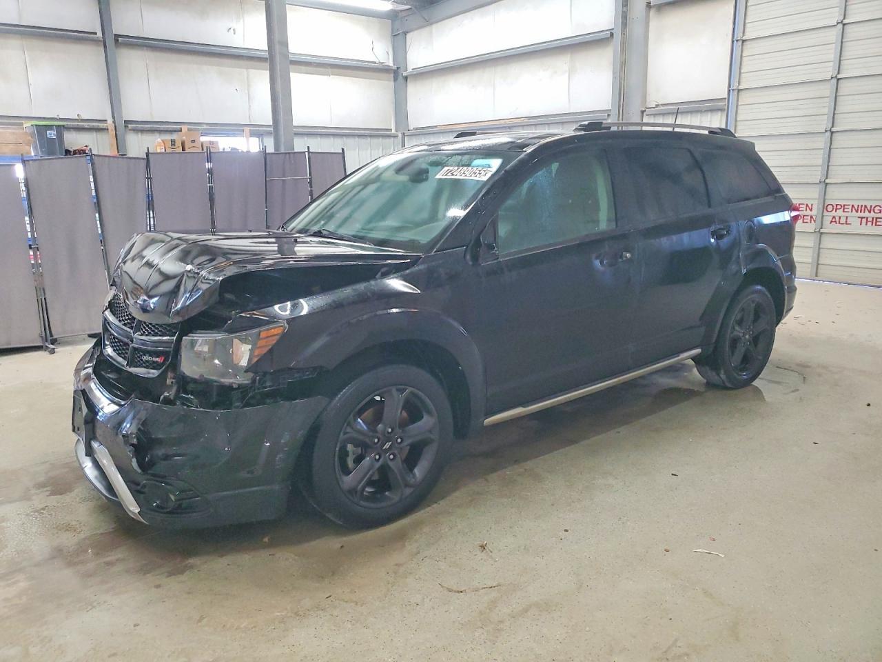 2020 Dodge Journey Crossroad - zdjęcie główne