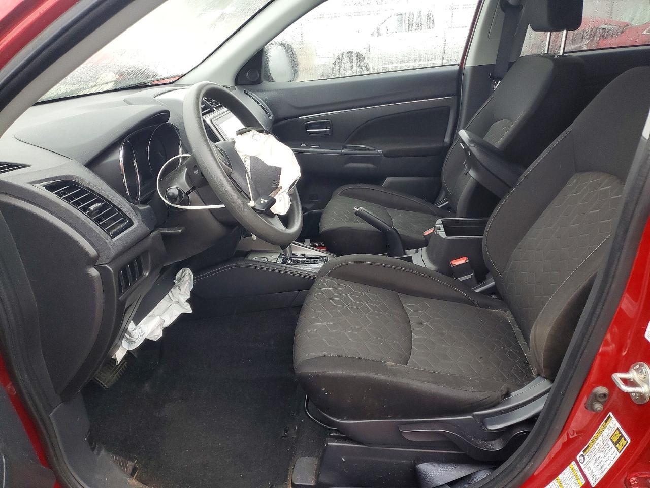 2020 Mitsubishi Outlander Sport Es - zdjęcie 7