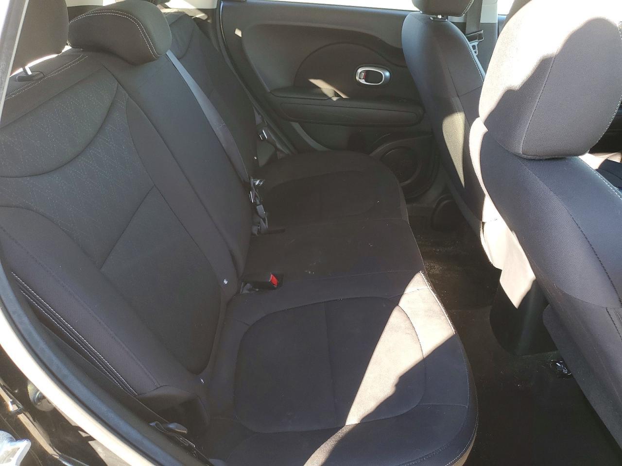 2015 Kia Soul Base - zdjęcie 11