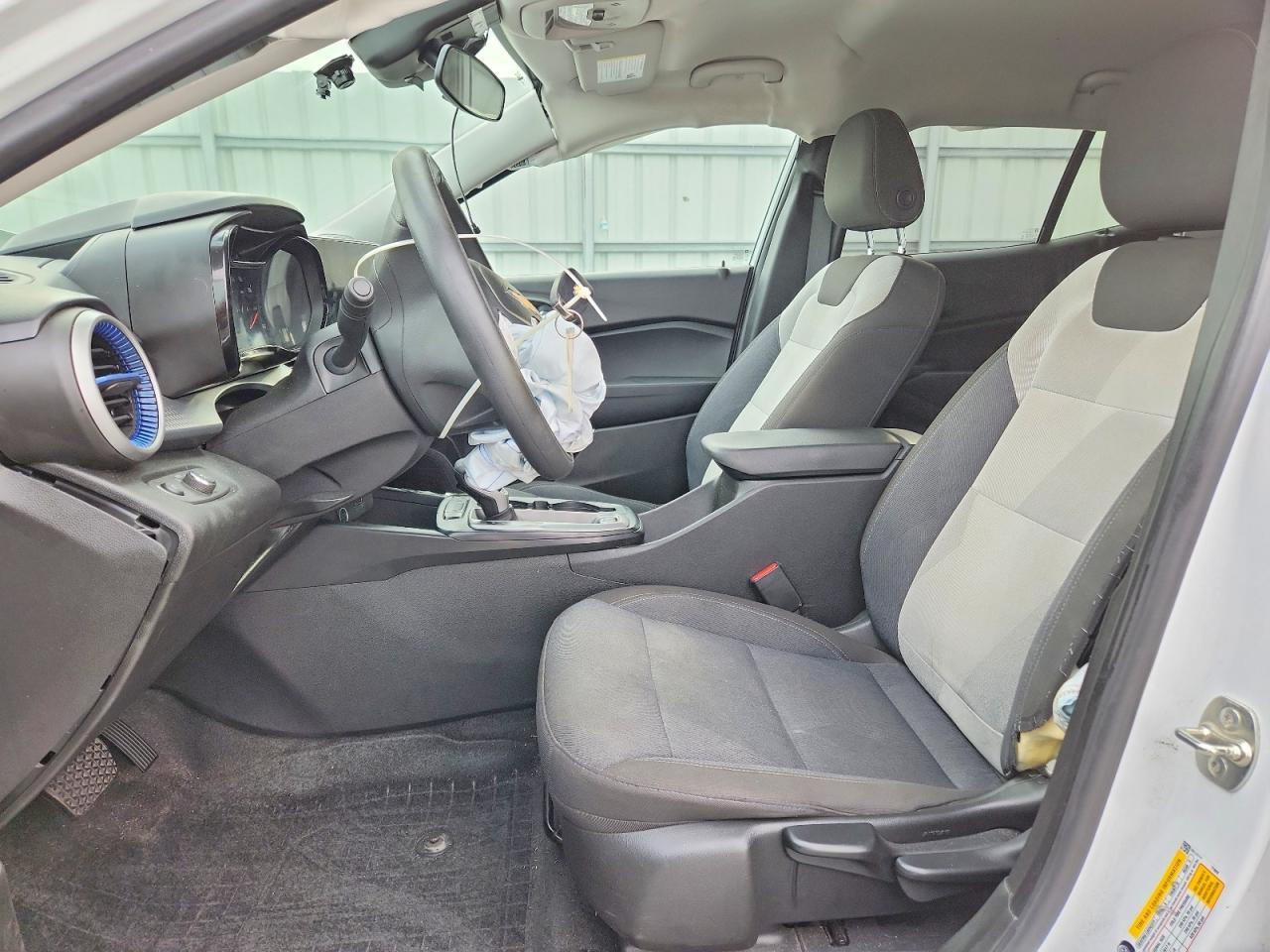 2024 Chevrolet Trax Ls - zdjęcie 7