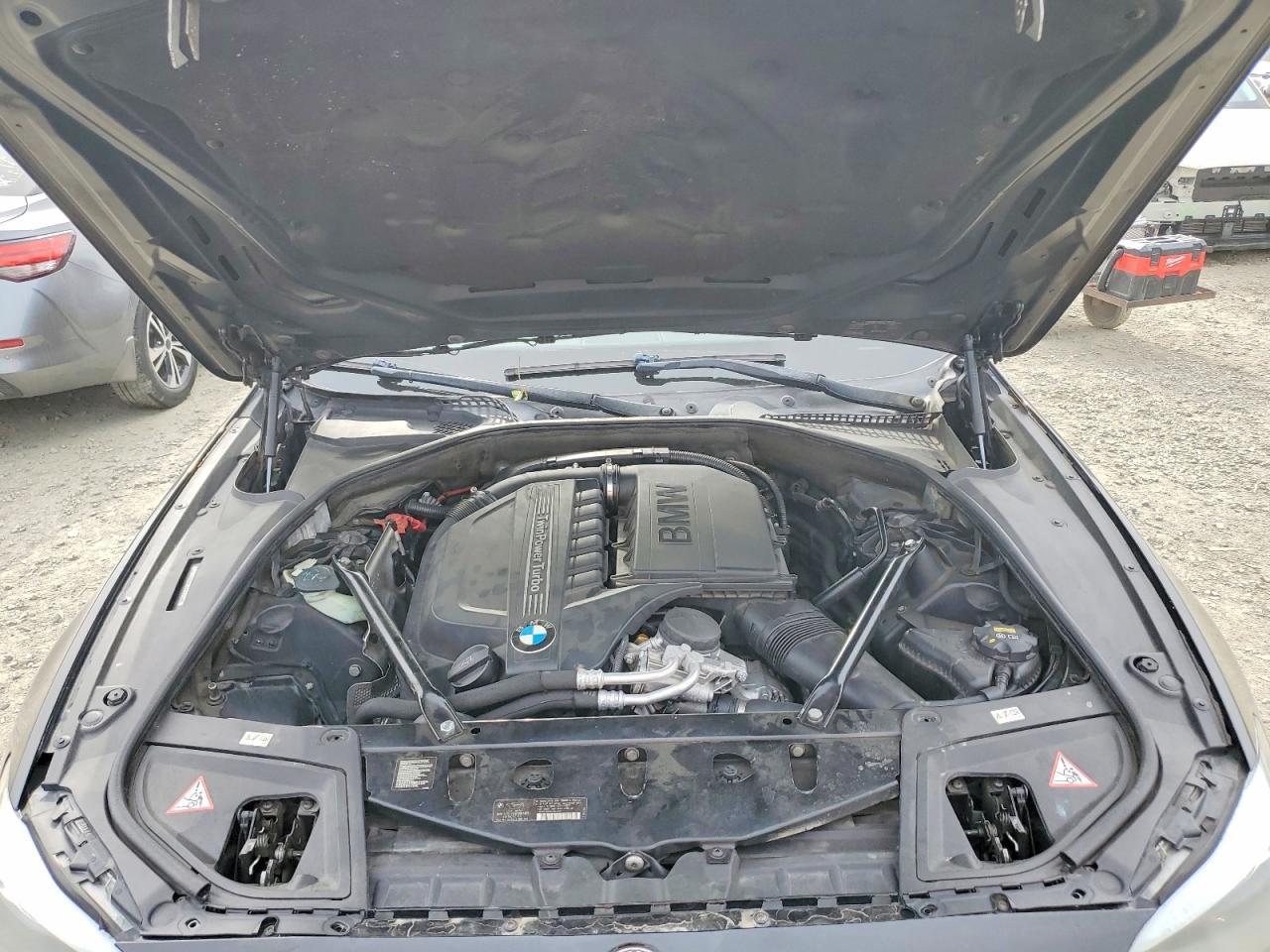 2013 BMW 535 I - zdjęcie 11