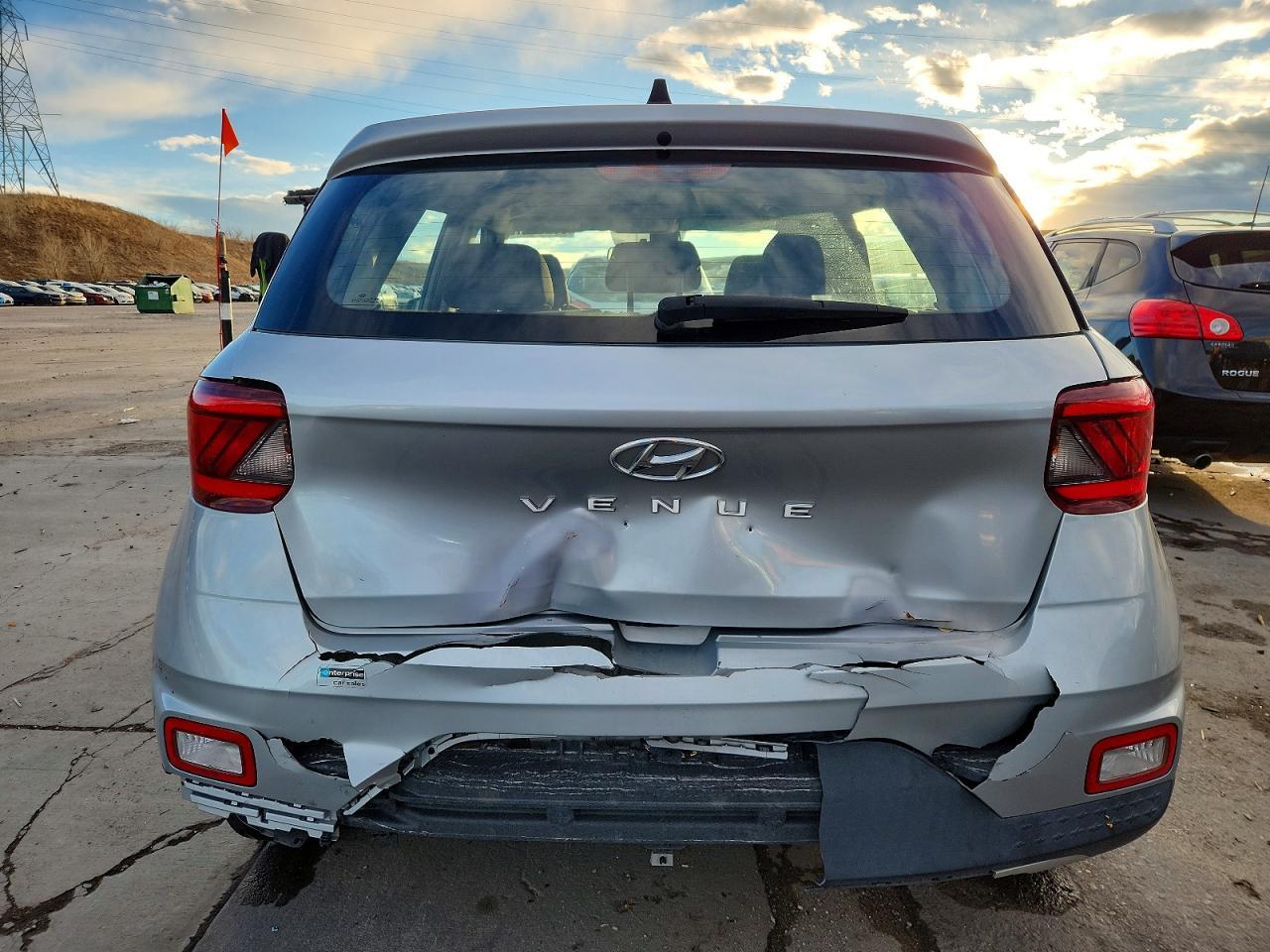 2021 Hyundai Venue Se - zdjęcie 6