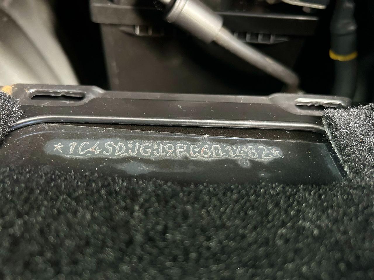 2023 Dodge Durango Srt 392 - zdjęcie 10