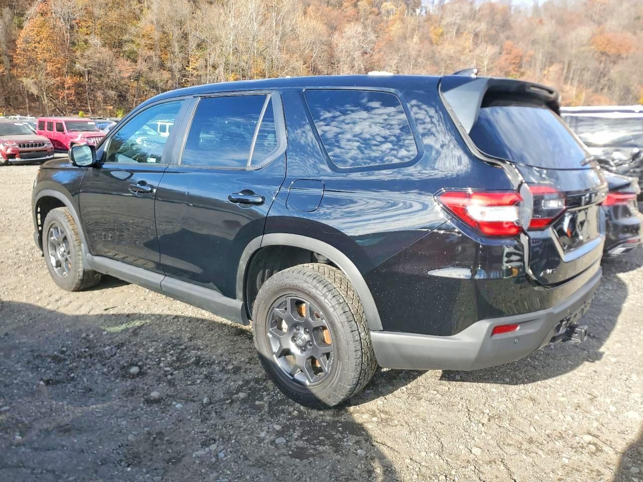 2025 Honda Pilot Trailsport - zdjęcie 2