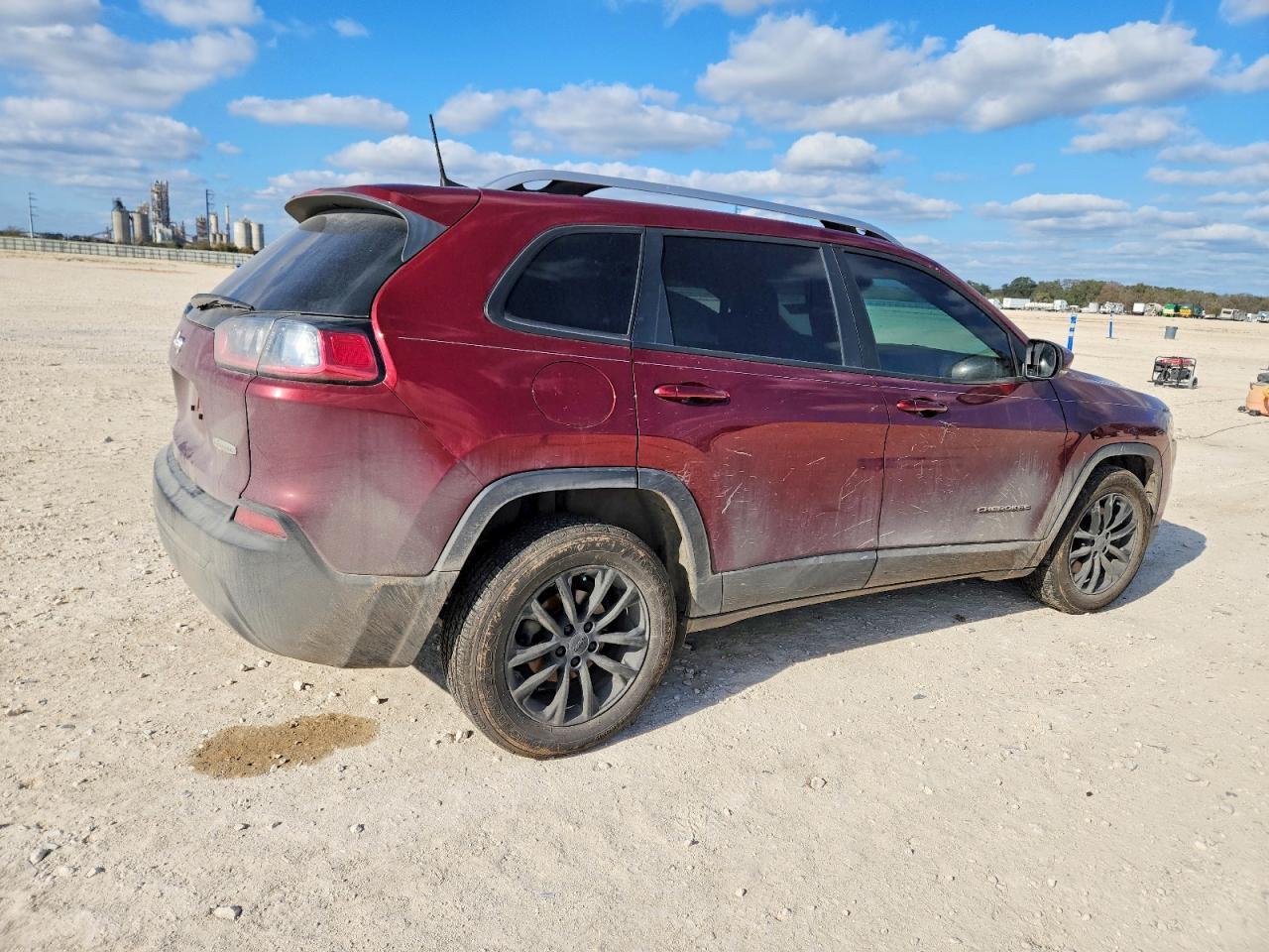 2021 Jeep Cherokee Latitude - zdjęcie 3