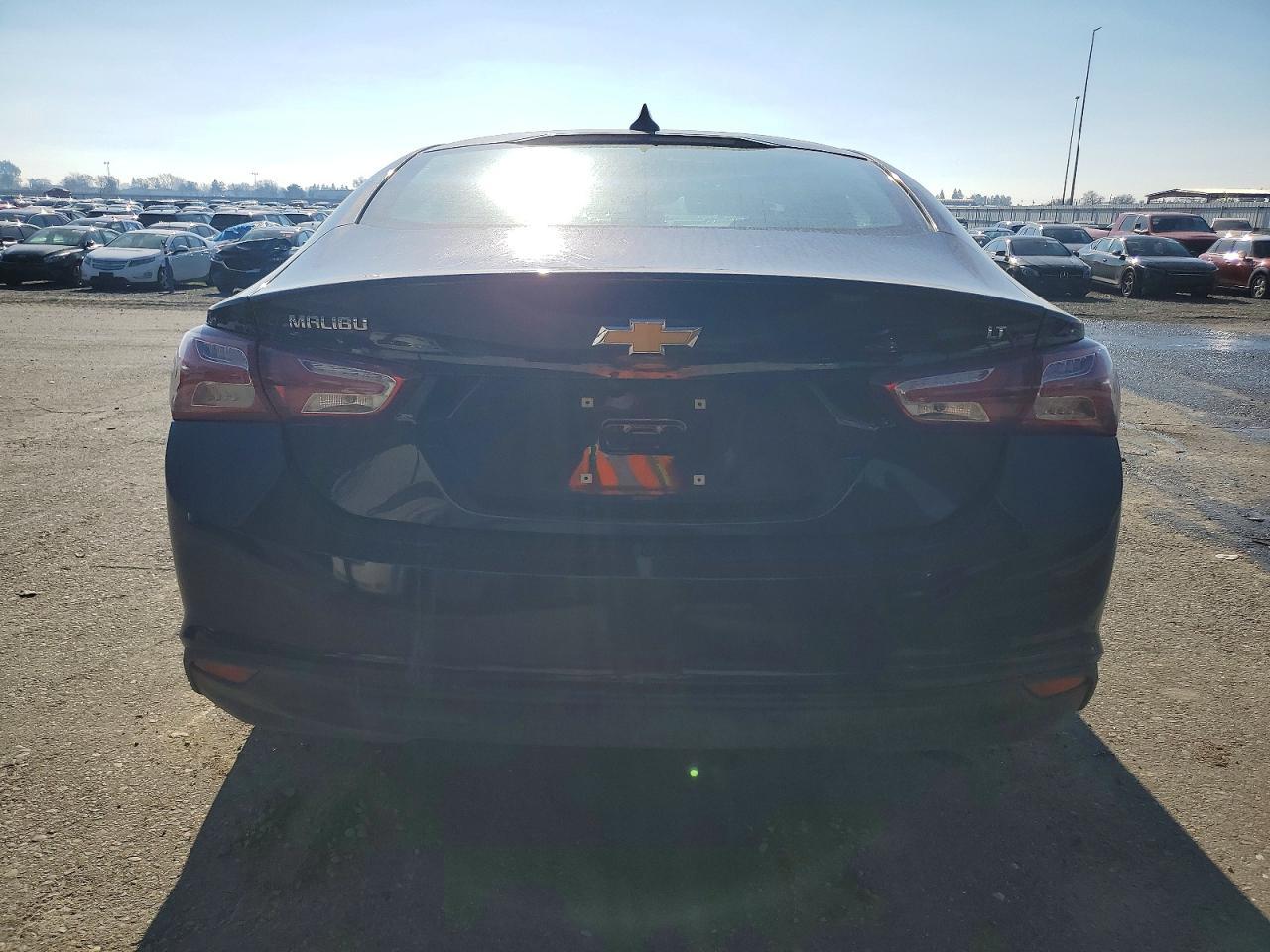 2021 Chevrolet Malibu Lt - zdjęcie 6