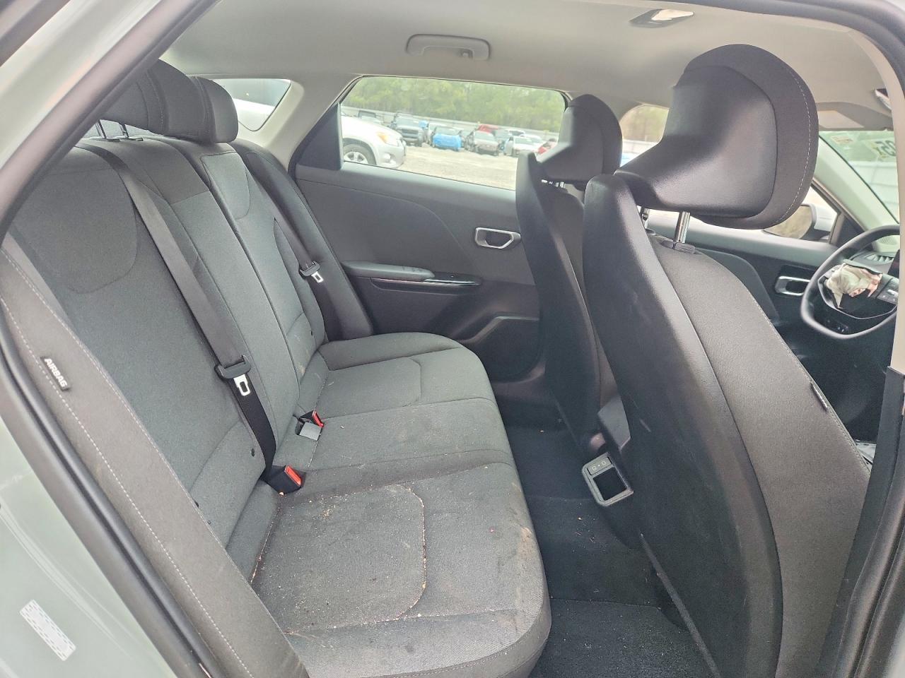 2025 Kia K4 Lx - zdjęcie 10