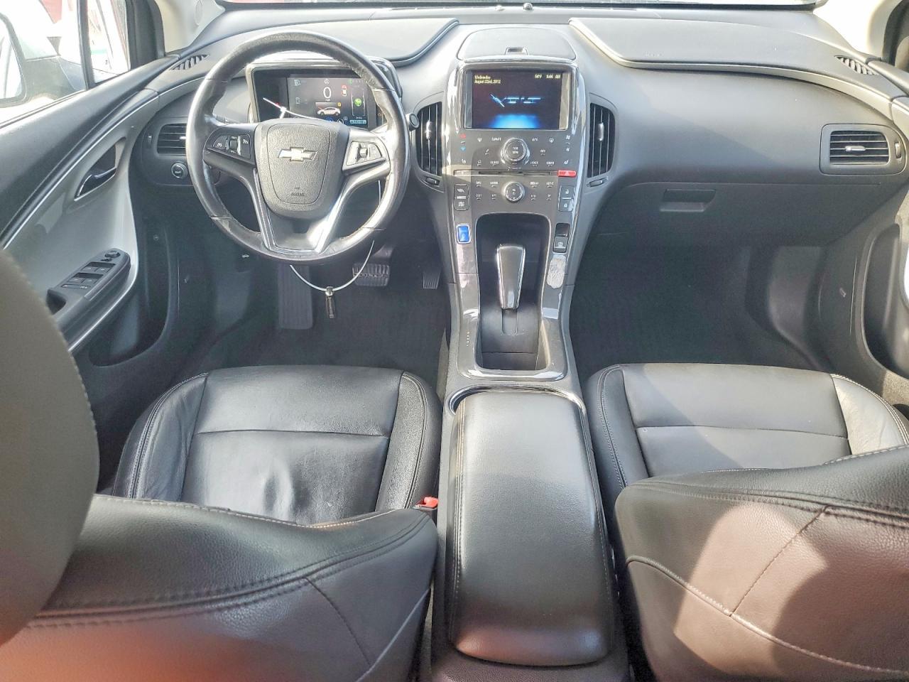 2013 Chevrolet Volt - zdjęcie 8
