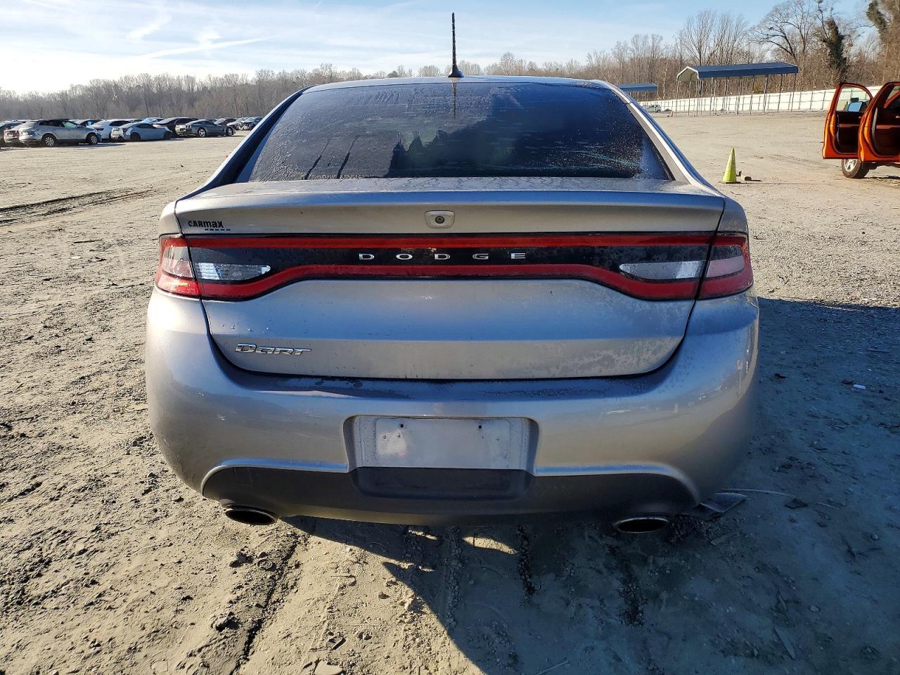 2016 Dodge Dart Sxt - zdjęcie 6