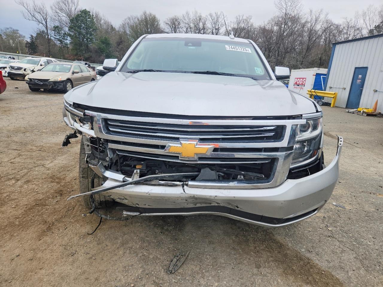 2018 Chevrolet Suburban C1500 Premier - zdjęcie 5