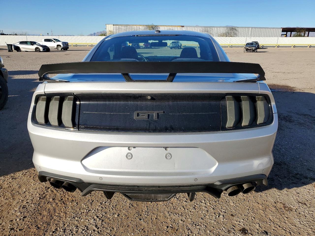 2019 Ford Mustang Gt - zdjęcie 6