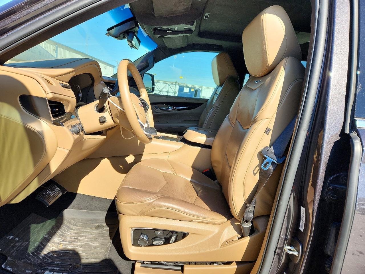 2018 Cadillac Escalade Platinum - zdjęcie 7