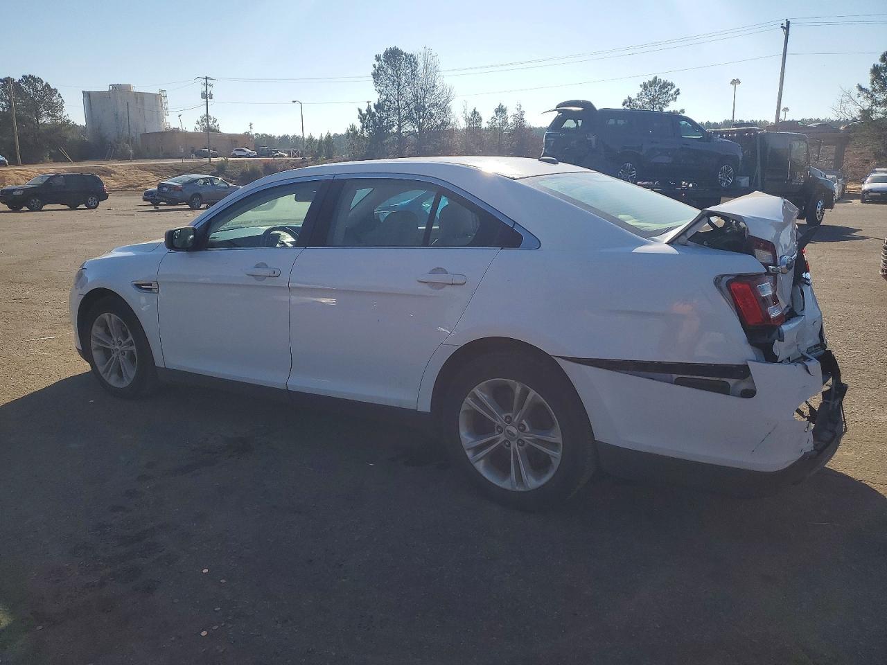 2017 Ford Taurus Se - zdjęcie 2