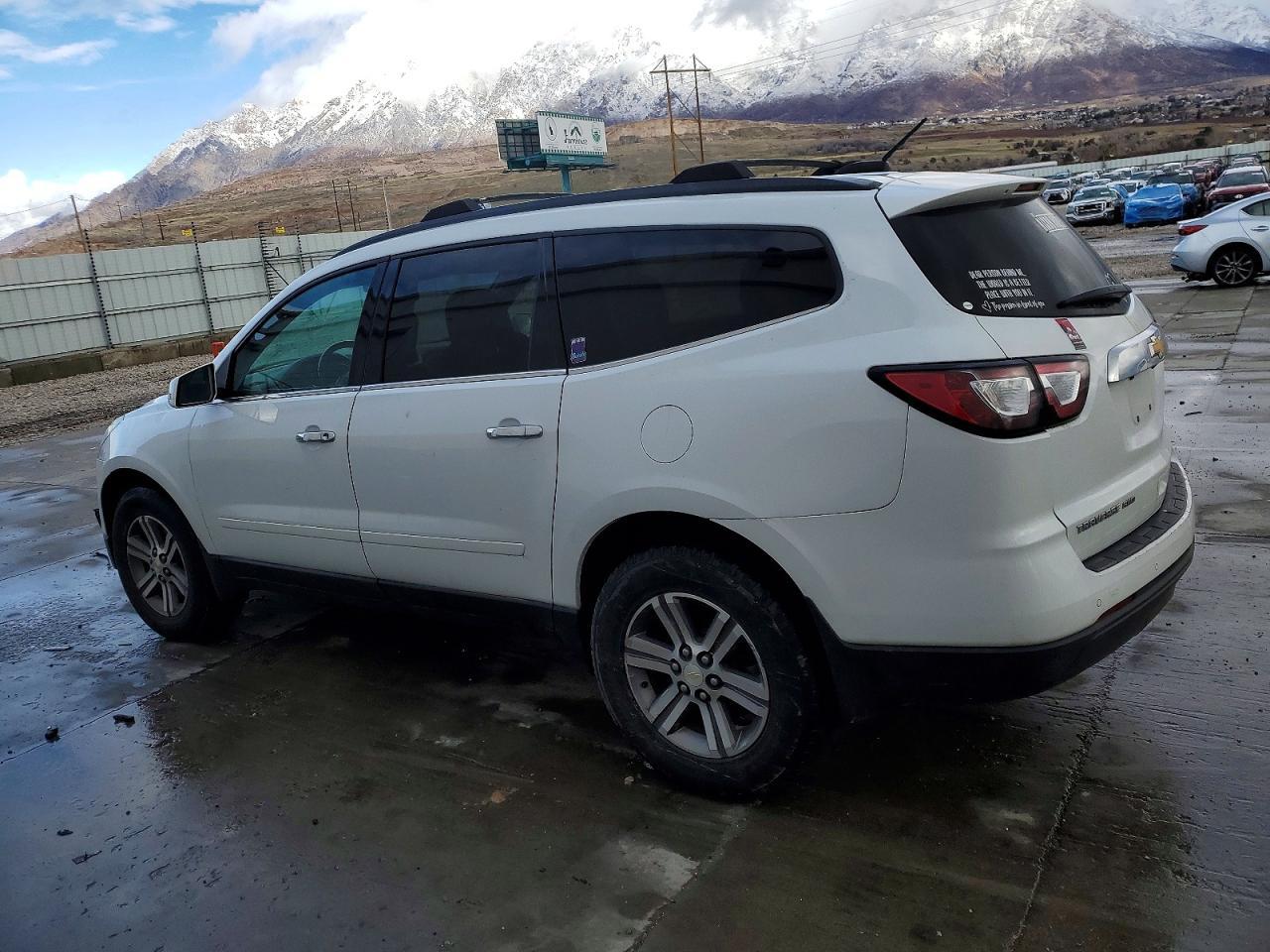 2017 Chevrolet Traverse Lt - zdjęcie 2