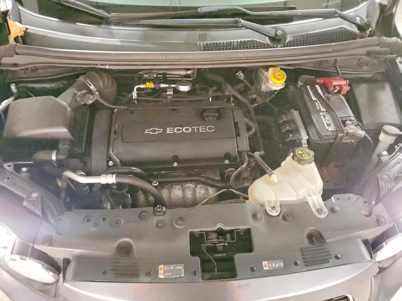 2013 Chevrolet Sonic Lt - zdjęcie 11