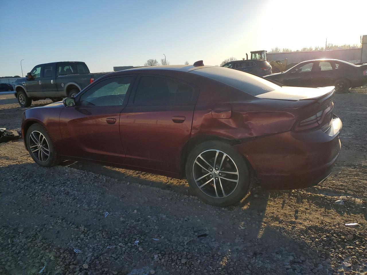 2019 Dodge Charger Sxt - zdjęcie 2