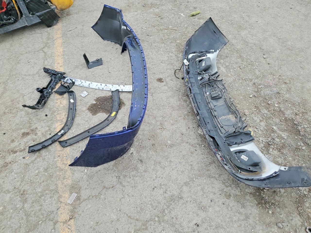 2020 Mercedes-Benz Glb 250 - zdjęcie 13