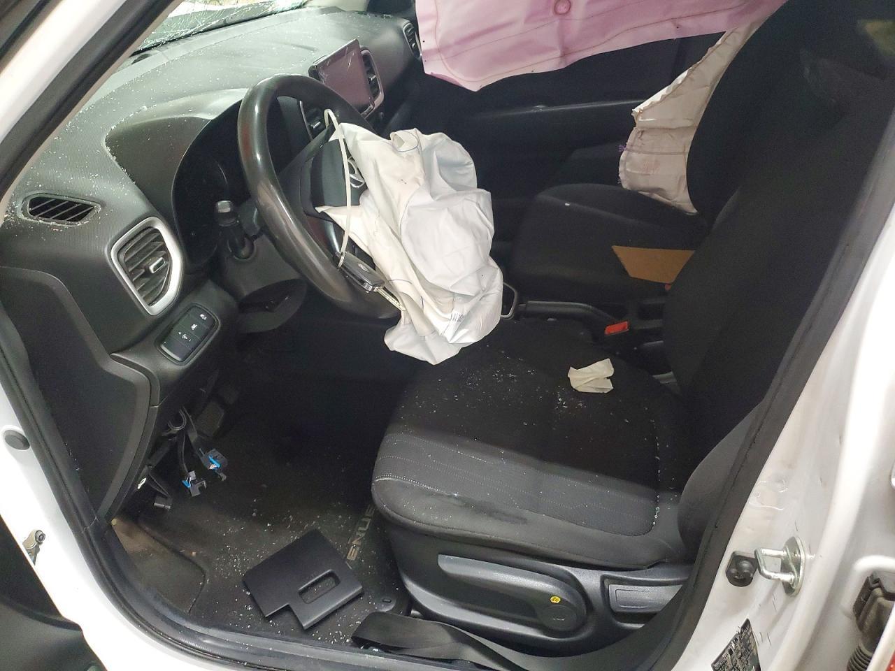 2021 Hyundai Venue Se - zdjęcie 7